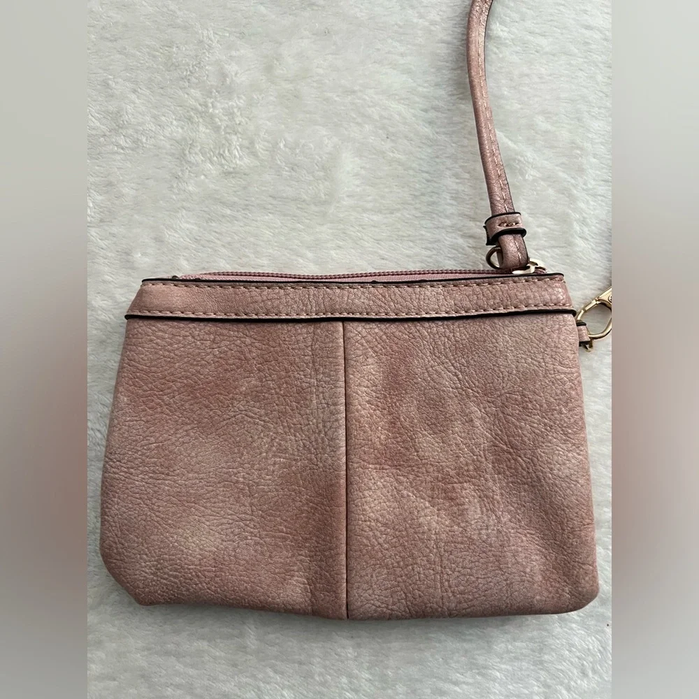 Wilsons Leather Cashwrap Pale Pink Wristlet